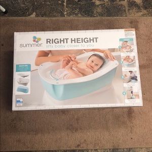 Summer Right Height Baby Bath Tub